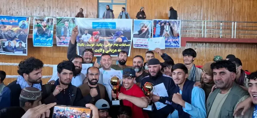 تصویر همان گزارش: مسابقات بوکس تحت عنوان "جام خزانی" بین ۴ ولایت در لوگر برگزار شد